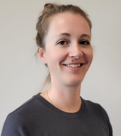 Kirsten-Taylor-FCAMPT-Physiotherapist-Evidence-Sport-and-Spine-Evidence-North-Calgary-AB