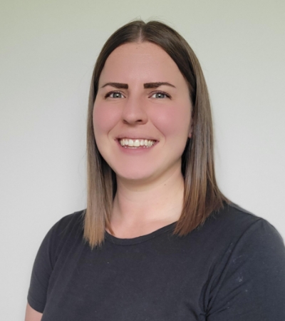 Shelby-Wogsberg-Physiotherapist-Evidence-Sport-and-Spine-Evidence-North-Calgary-AB