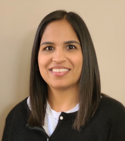 Alisha-Mohamed-Kassam-Physiotherapist-Clinic-Director-Momentum-Health-Ogden-Calgary-AB