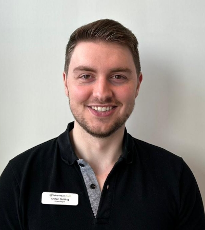 Arthur-Getting-Kinesiologist-momentum-health-deerfoot-calgrary-ab