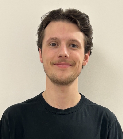 Connor-Anderson-Kinesiologist-momentum-health-creekside-calgrary-ab