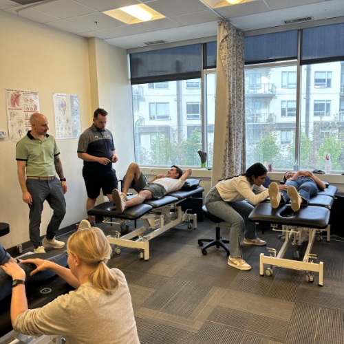 Kinesiologists-1-momentum-health-calgary-ab