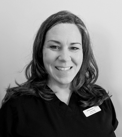 Lelia-York-Registered-Massage-Therapist-Momentum-Health-Mahogany-Calgary-AB