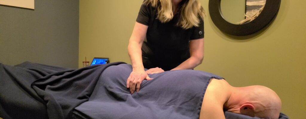 Massage-therapy-momentum-health-calgary-ab