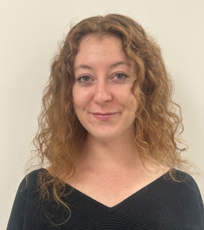 Neysa-Greenaway-Office-Administrator-Momentum-Health-Creekside-Calgary-AB