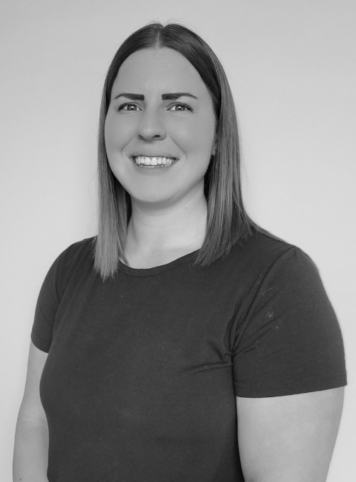 Shelby-Wogsberg-Physiotherapist-momentum-health-evidence-north-calgrary-ab