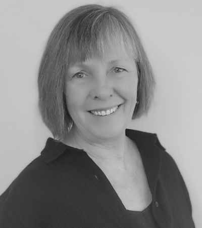 Shelley-Saunders-Physiotherapist-momentum-health-evidence-north-calgrary-ab