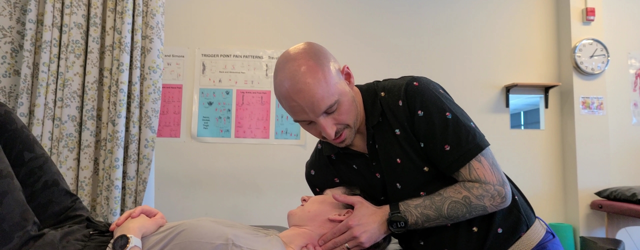 Soft-tissue-Massage-momentum-health-calgary-ab