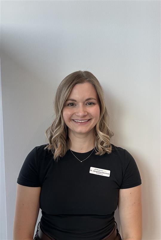 Dr. Jacqueline Reinholz Chiropractor Deerfoot